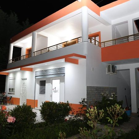 Villa Likaj Berat Exterior foto